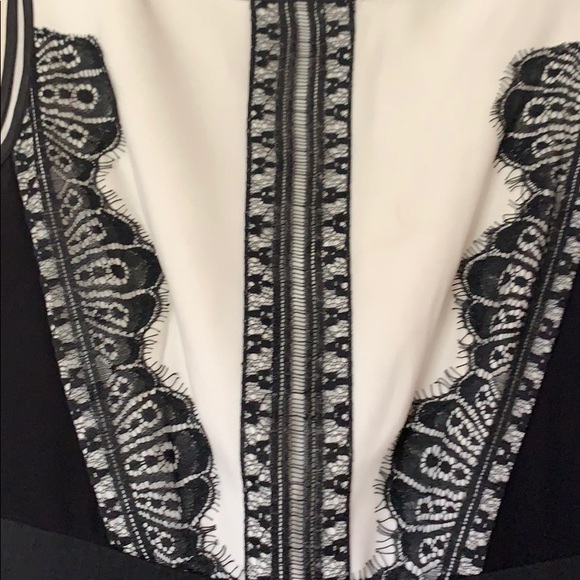 WHBM Beautiful Dress w/ lace - Picture 5 of 7